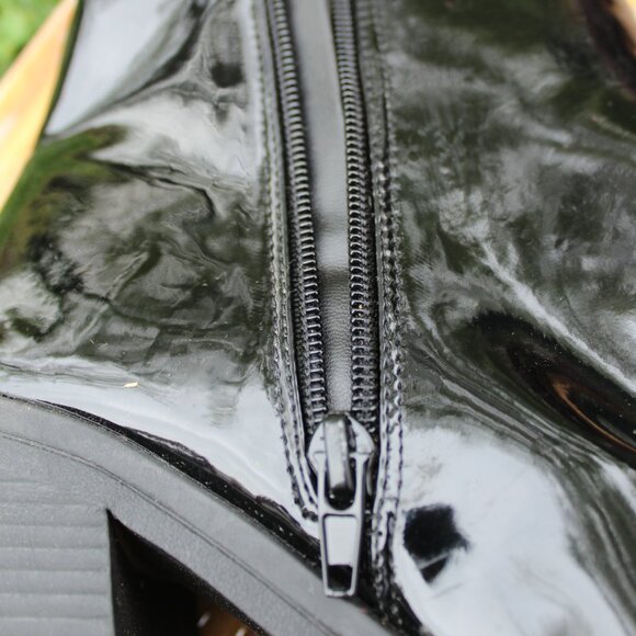 Black Platform boots - Picture 5 of 6